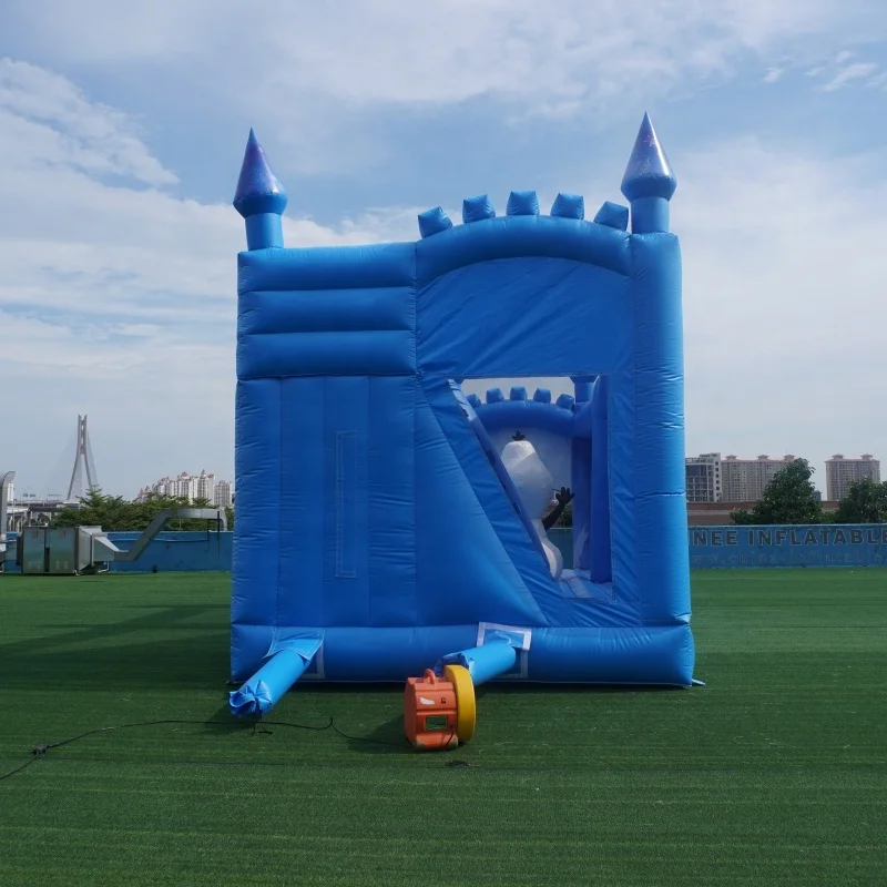 HOT Sale China Inflatable frozen combo castle