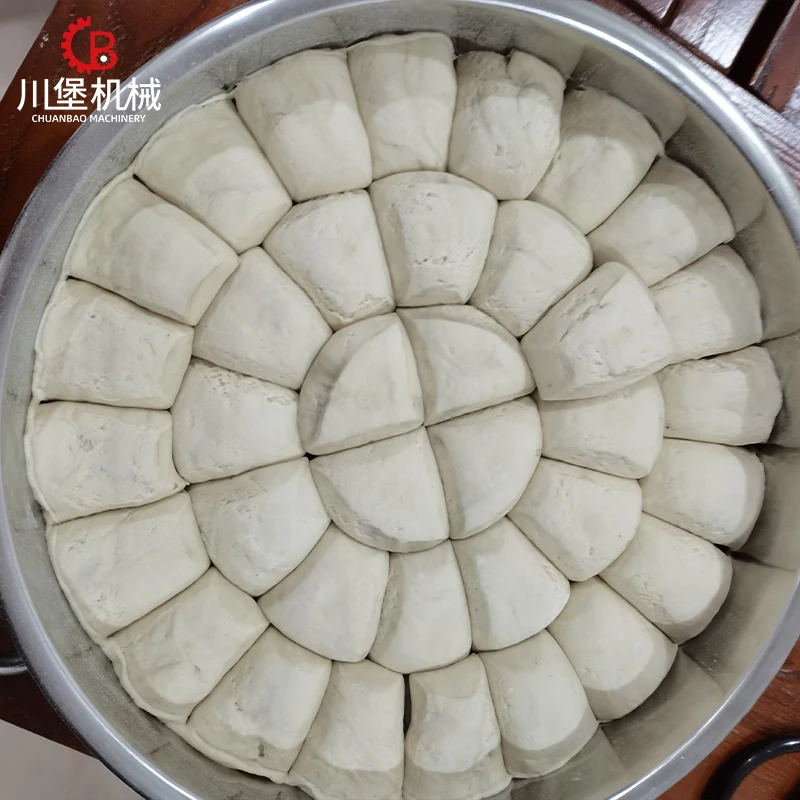 High quality stainless steel Manual Dough Dividing Machine , sturdy and durable, uniformly divides grams accurately