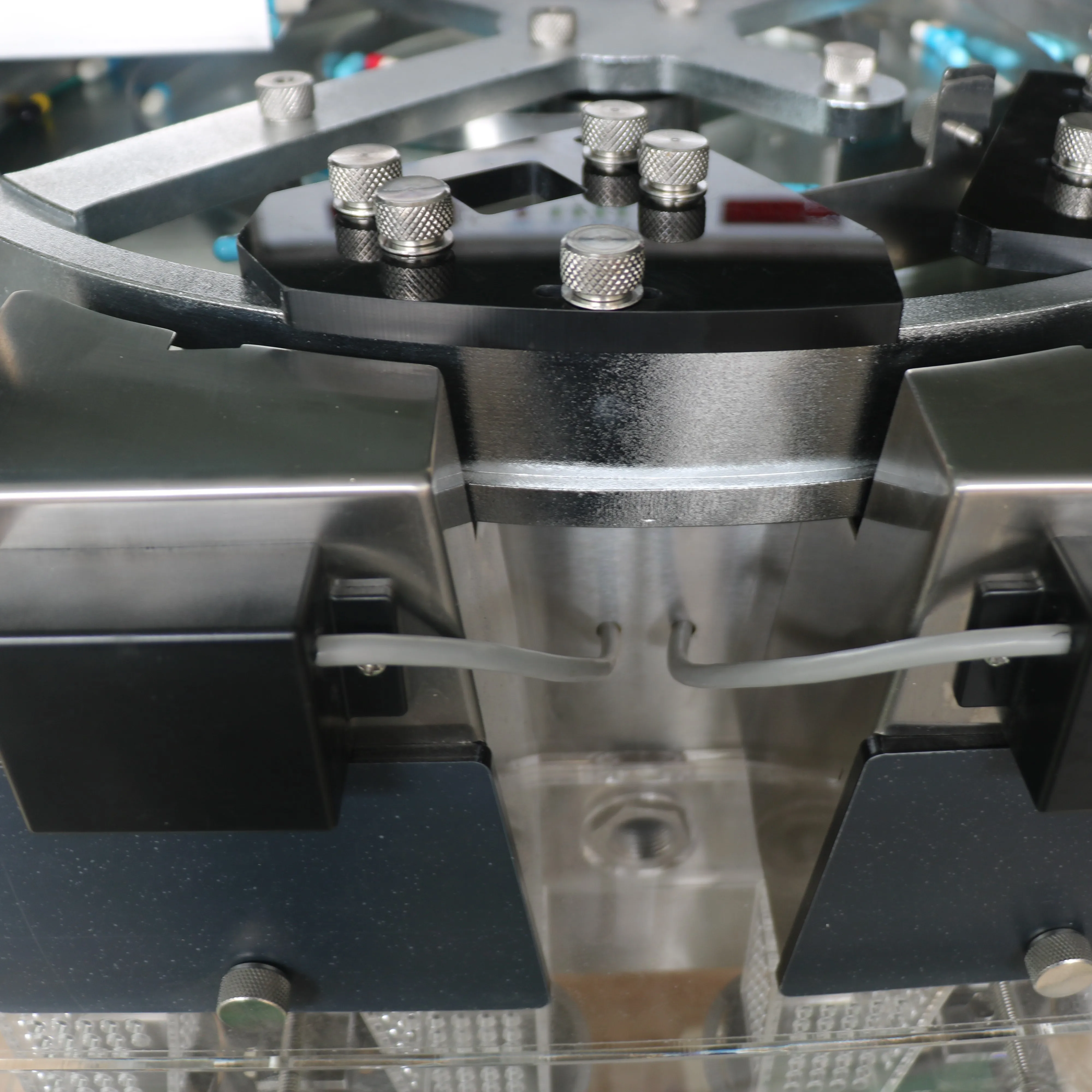 electronic small desktop automatic bottle jar filling pills capsule counting production line tablet counting machine