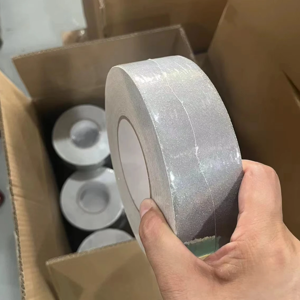 Solvent glue gray color Manufacturers Stairs Safety PVC 80 grip strong adhesive Anti-Slip tape