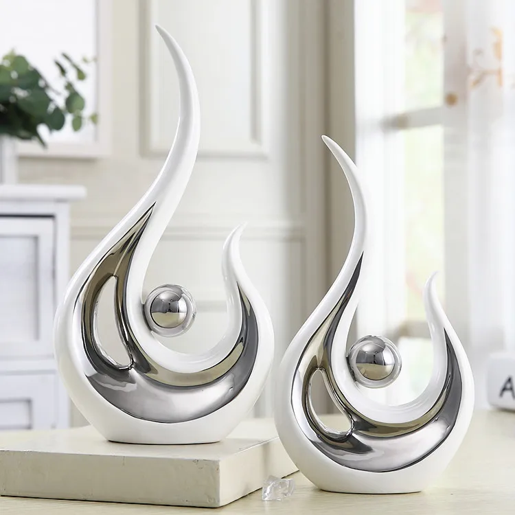 Wholesale Luxury Home Decoration Furnishing White Art Ornaments Crafts Ceramic Ornament