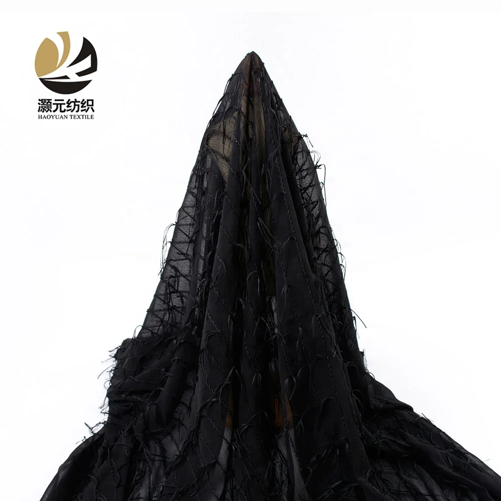 Поставка образец Лидер продаж высокое качество печатных цветочный полиэстер черный креп шифон ткань для платье