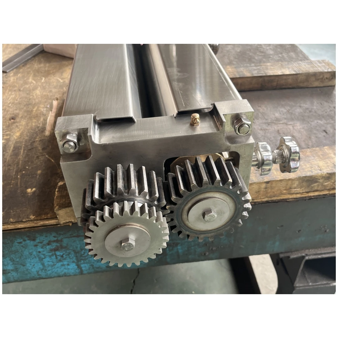 Source Factory SUS410 Customized Durable Heat Proof Japanese Ramen Noodle Cutter for ramen noodle maker