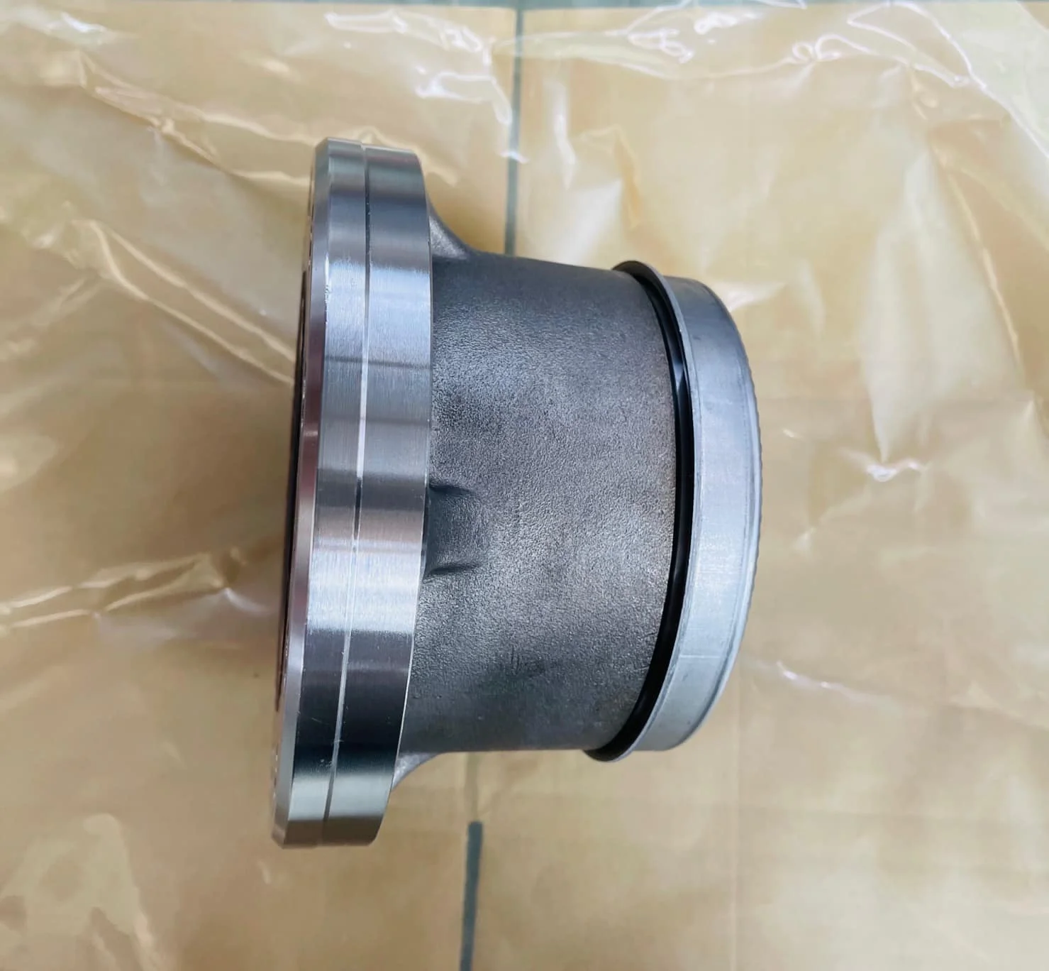 Ступица колеса автомобиля грузовика F 200013 566426.H195 / 581079 C OEM 7421024206 7421024208 для прицеп автобус