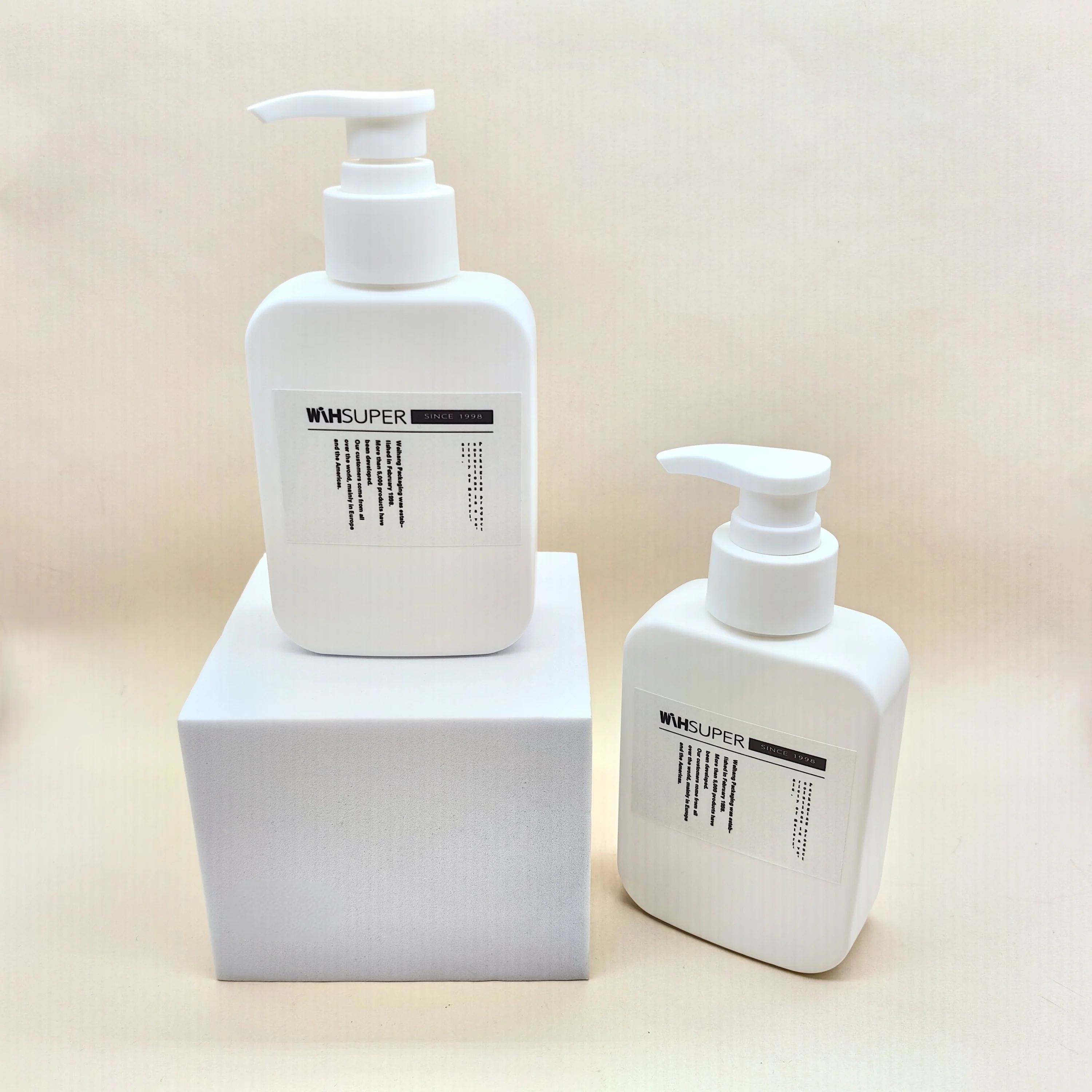 Manufacturer Wholesale HDPE 150ml Washing Lotion Bottle White square Plastic Dispenser Black Simple Press Shampoo