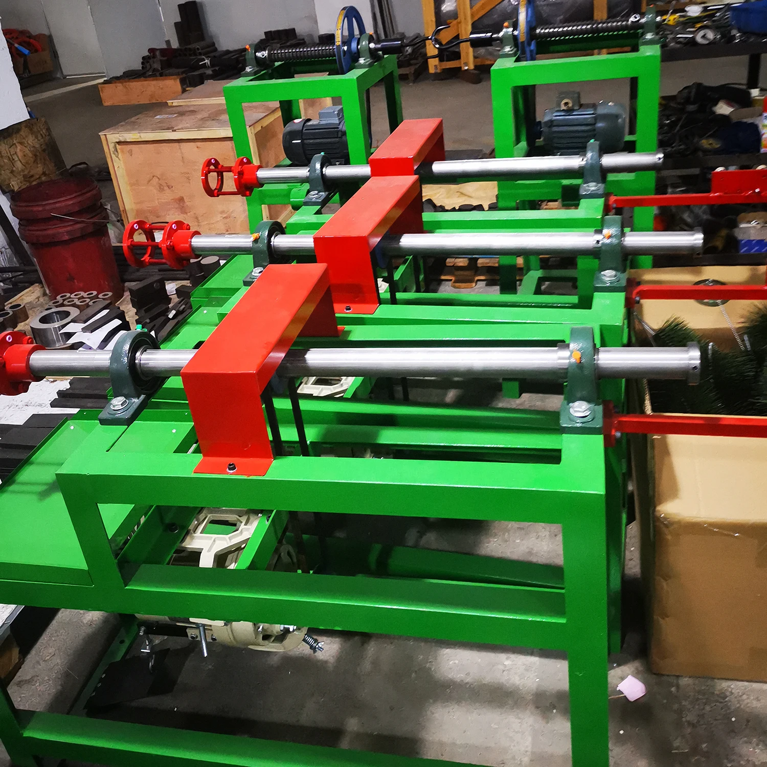 Automatic Mechanical PVC Branch PE Leaves Making Device Automatic Christmas Tree Machine 4 Lines Drawing Leaf Machine