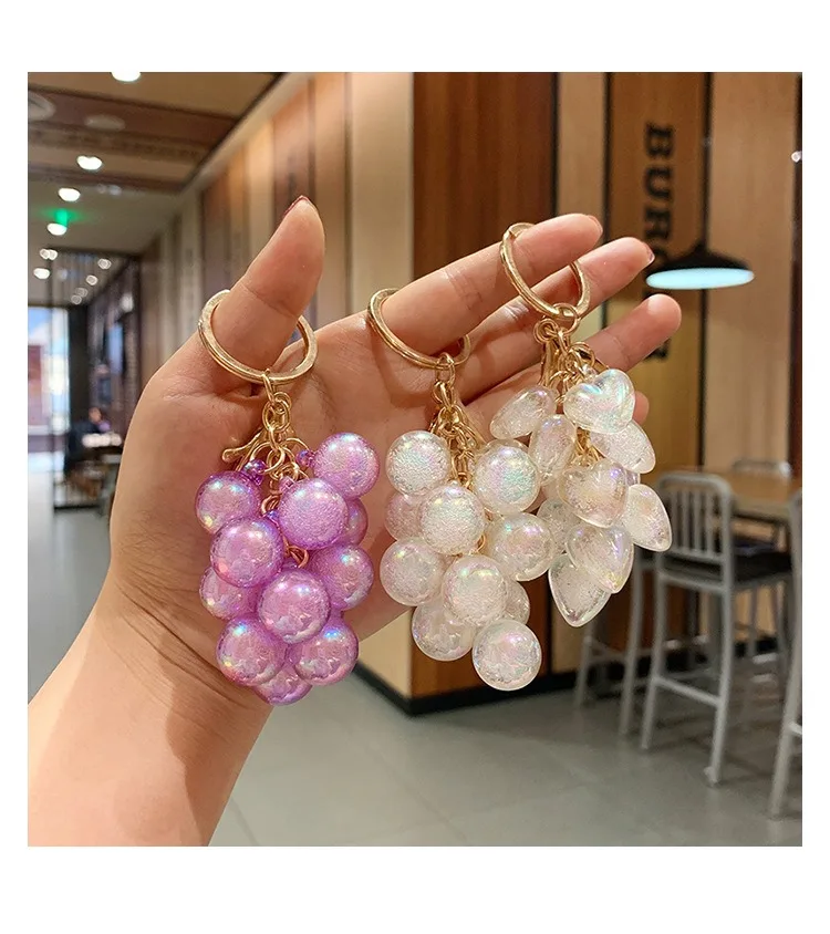New Crystal Purple Grape Heart Shaped Keychains Silicone Bead Keychain Pendant Key Ring Chain for Girls and Women