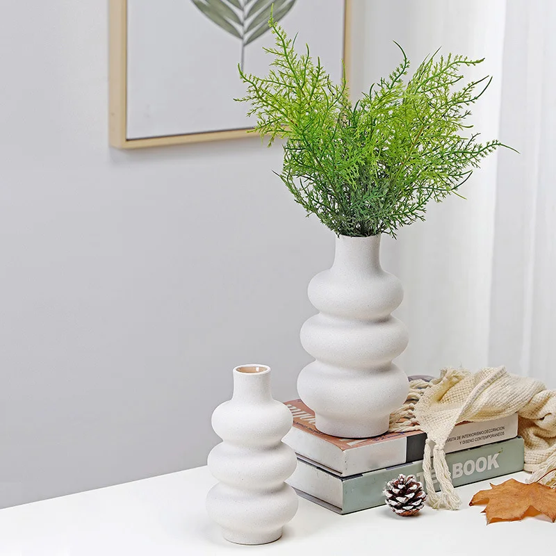 Hot Sale White Ceramic Vase Set Flower Vase Nordic European Minimalist Style For Modern Table Shelf Home Decor