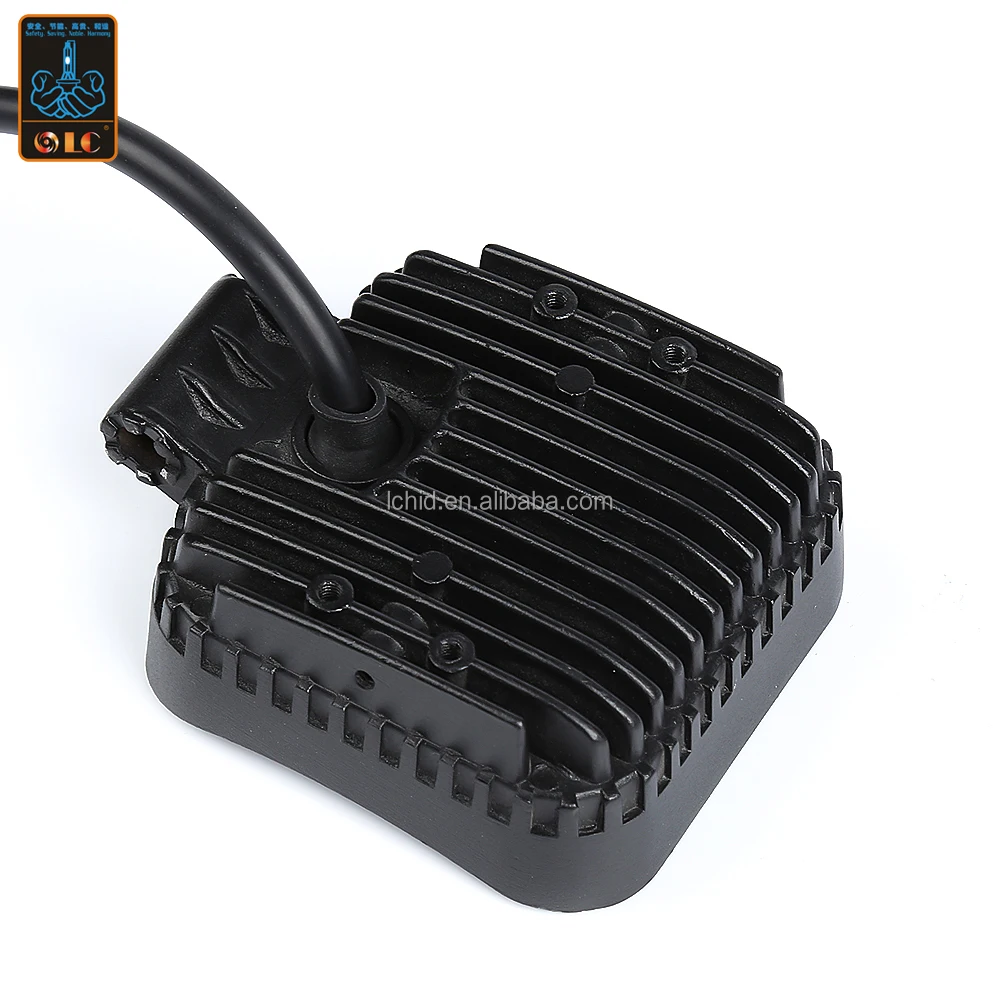 LC  Hot Sell Super Bright wholesale LED Working Light 005C IP68 12V 24V 15W 1500LM LED Work Light For Truck Tractor Motorcycle