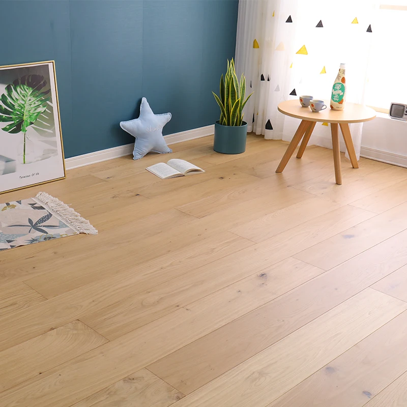 Hotel / Villa / Apartment Natural Color Solid Wood Floor French Oak Unfinished Wood Flooring