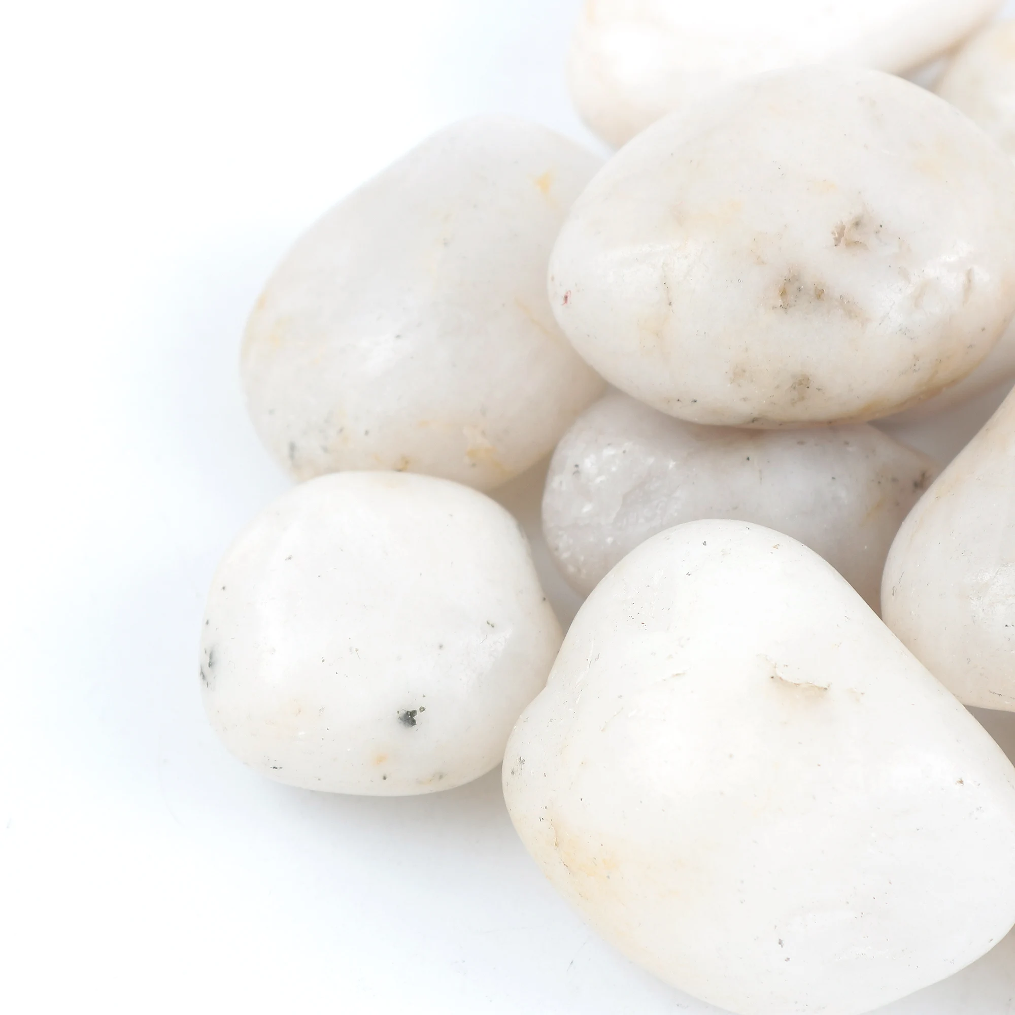 Natural Polished Pebble Stones River Stones Rocks Gravel for Fairy Garden White