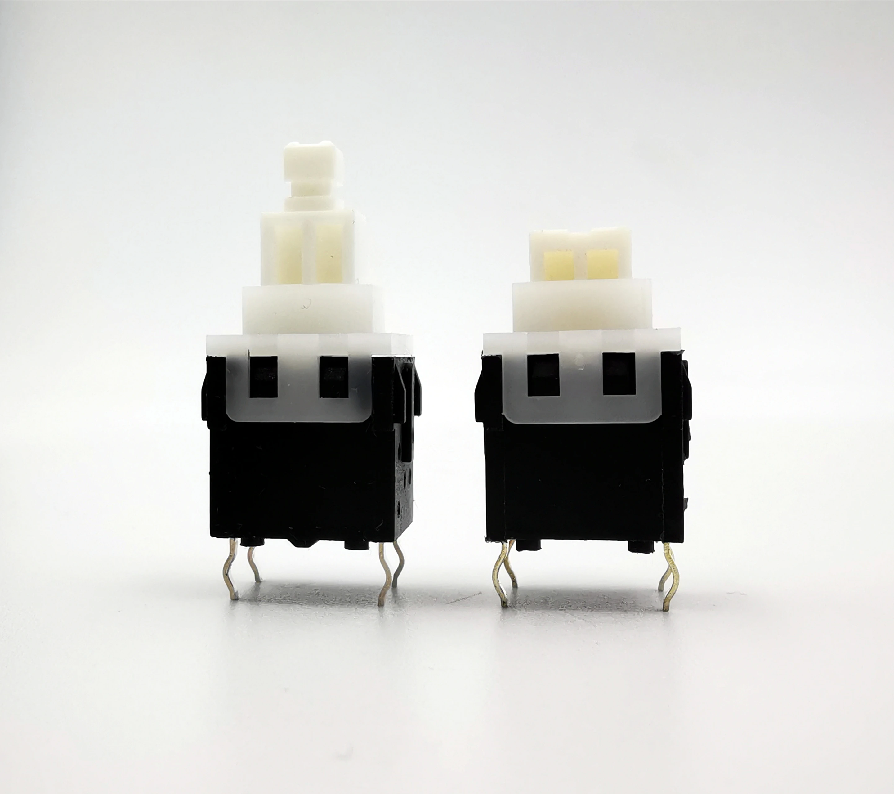 Hot sale4 pin push button switch  lock & non-lock Rohs compliant