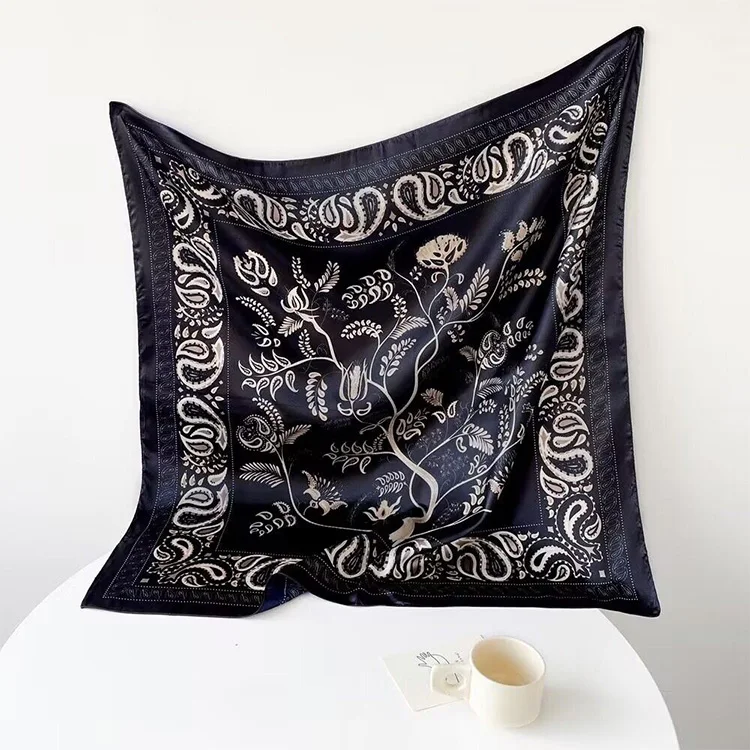 OEM Scarf Luxury Design Shawls  Multicoloured Square Women Silk Scarves Digital Printed Polyester Custom Scarf