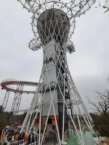 The new popular amusement park king glass drift comprehensive challenge tower