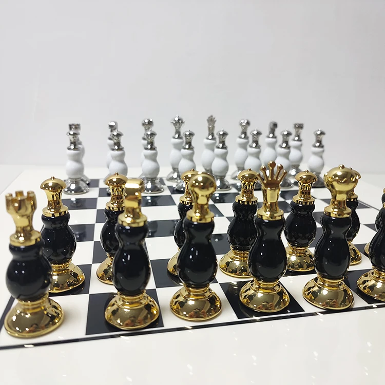 Factory Price chess gifts for men  nice metal chess board set for adults chess games