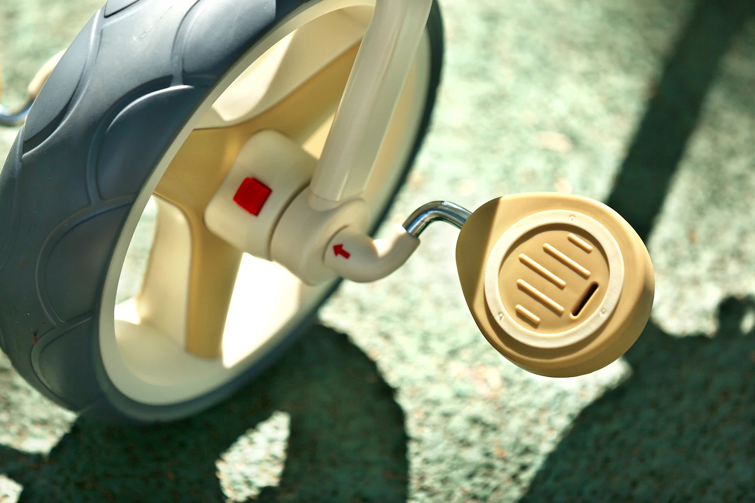 3 Wheel Ride on Car Kids Balance Bike Toy Children Bike Foldable for 2-6 Years Old Kids Tricycle Baby Walkers