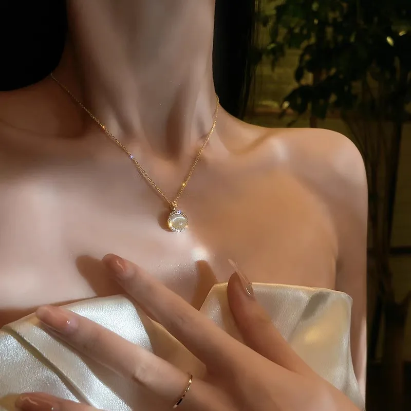 Fashion 18K gold earrings bracelet necklace ring moving rotating decompression jewelry set for wedding