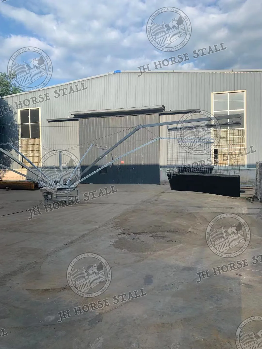 Hot dip galvanized Safety Horse walker for horse to exercise with 6 horse position