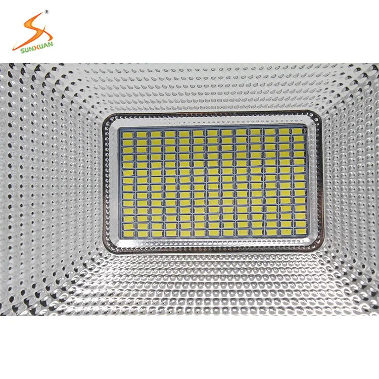 SUNXUAN High Quality Aluminum Black All In Two Split Solar Flood Light With Remote For resell Project