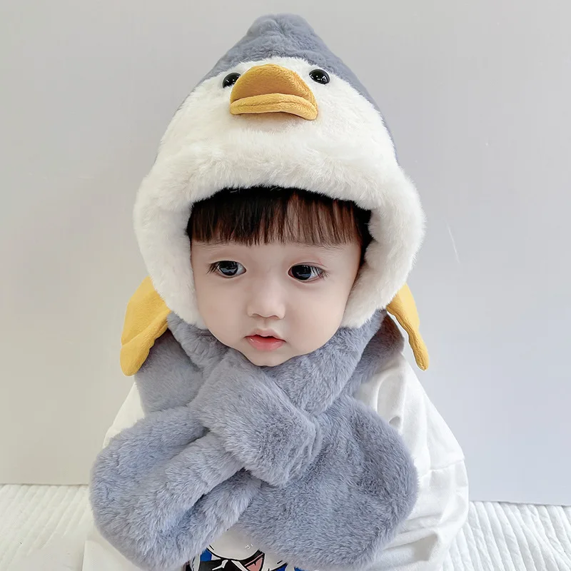 Customized hot sell children penguin scarf cute little yellow duck warm ear protection warm baby hat