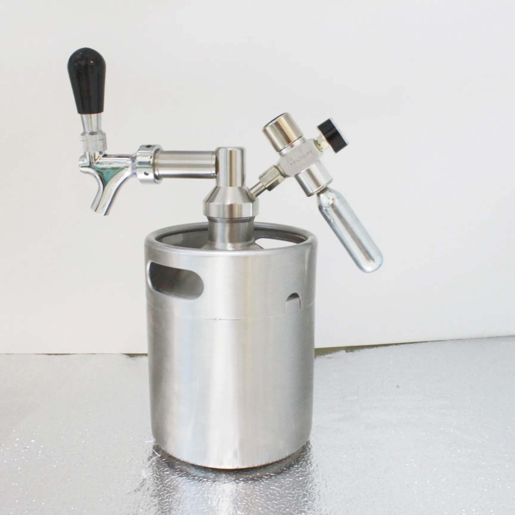 Competitive Price Lock Keep Beer Package Craft Vacuum Mini Keg For Sale