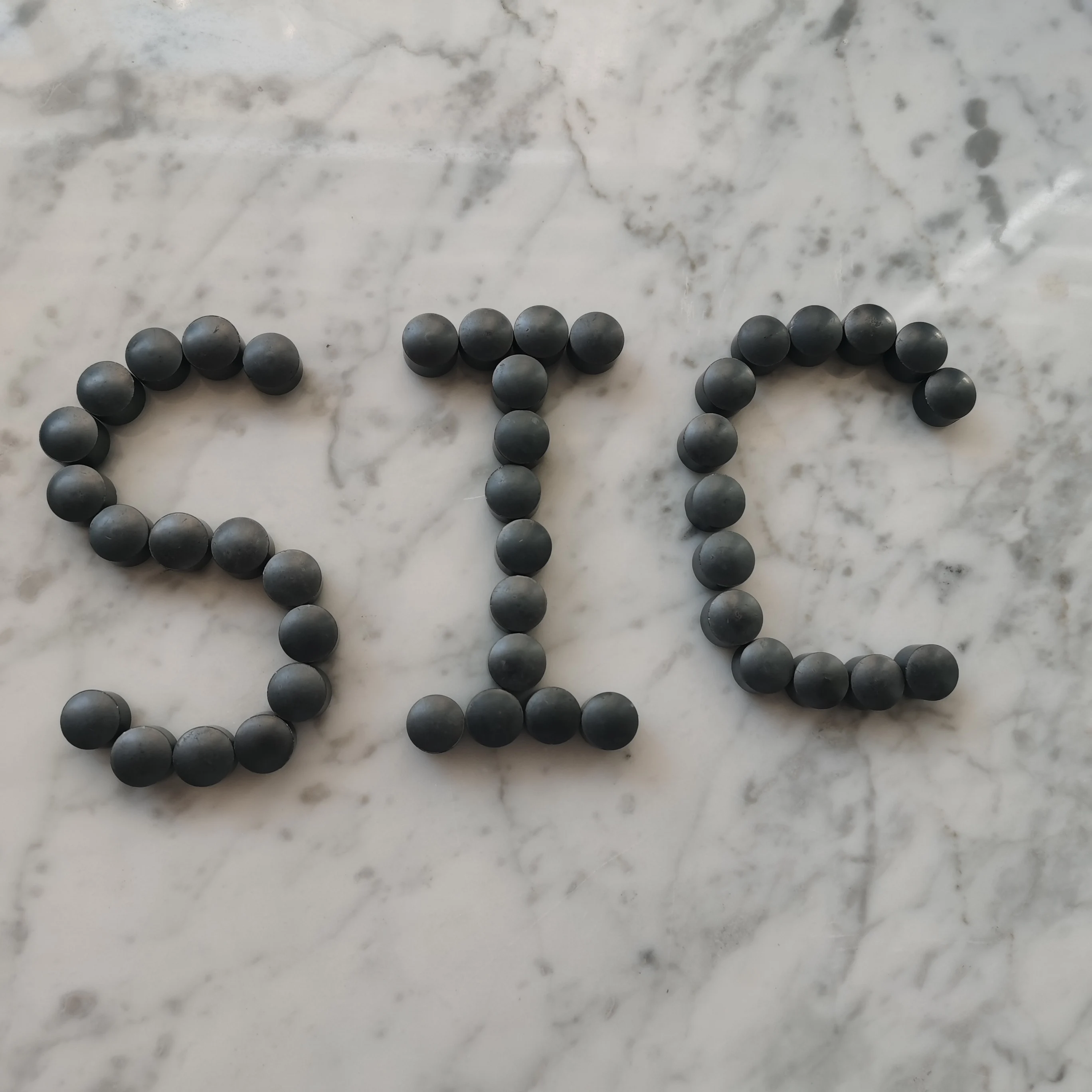 Silicon Carbide Black Silicon Carbide Grit Powder Fine Powder nano powder for sic ceramic raw material