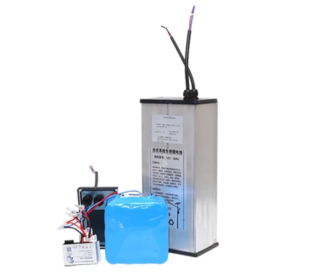 Hight Efficiency waterproof 40 watts solar power led street light with outdoor cctv camera