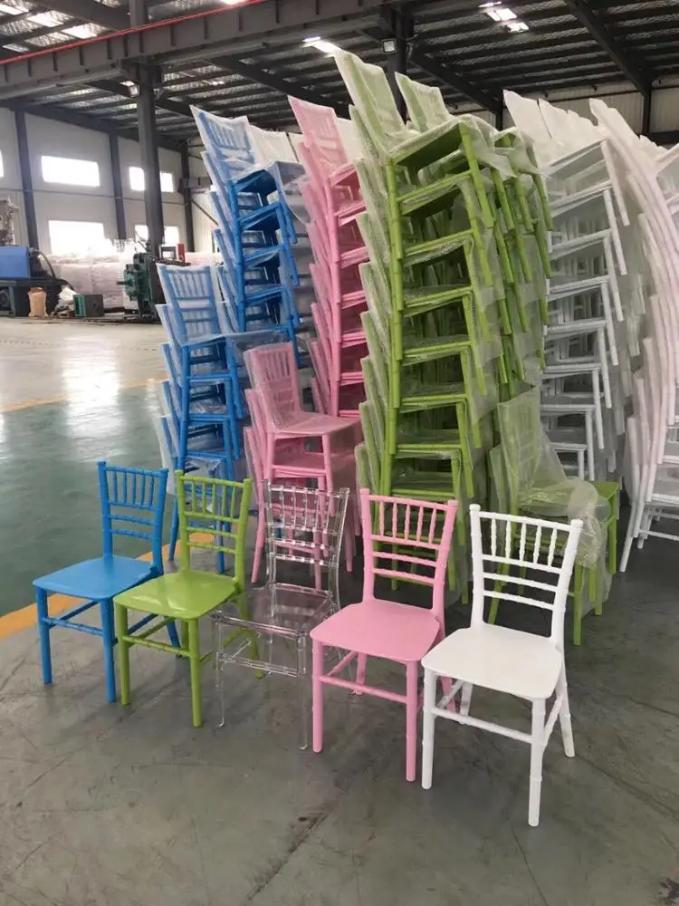 Event party rental wedding chairs made of polycarbonate with ivory and white cushion