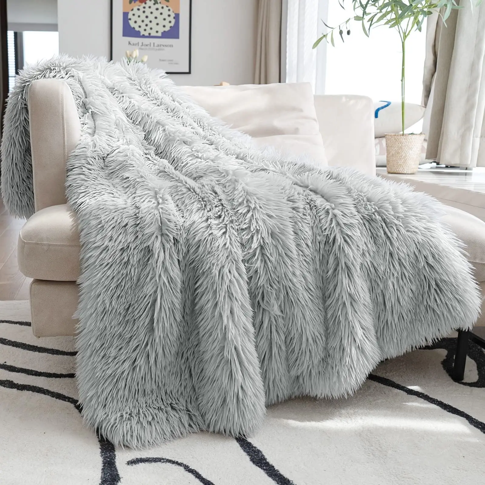 Custom Designer Hug Sleep Double Sided Crystal Velvet Winter Dog Sofa Korean Luxury Picnic Pet Bed Throw Baby Blanket