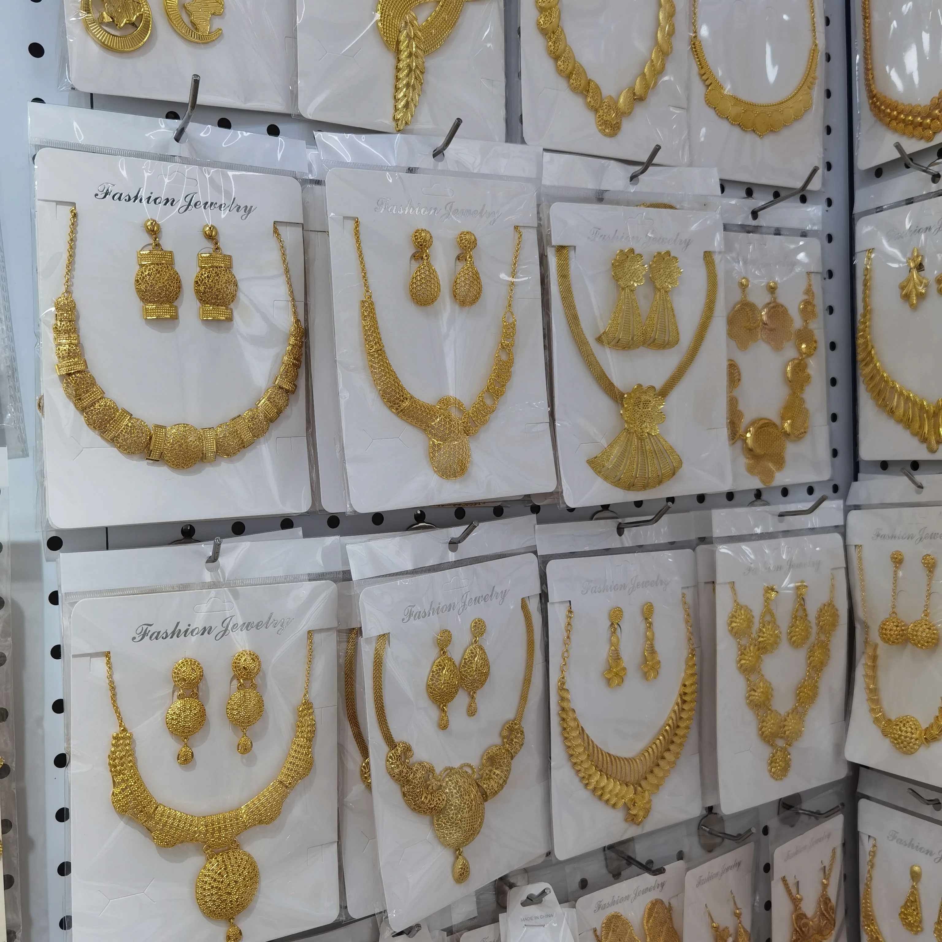 yellow gold saudi arabic jewelry set indian golden necklace earring set tarnish free discount yiwu jewelry