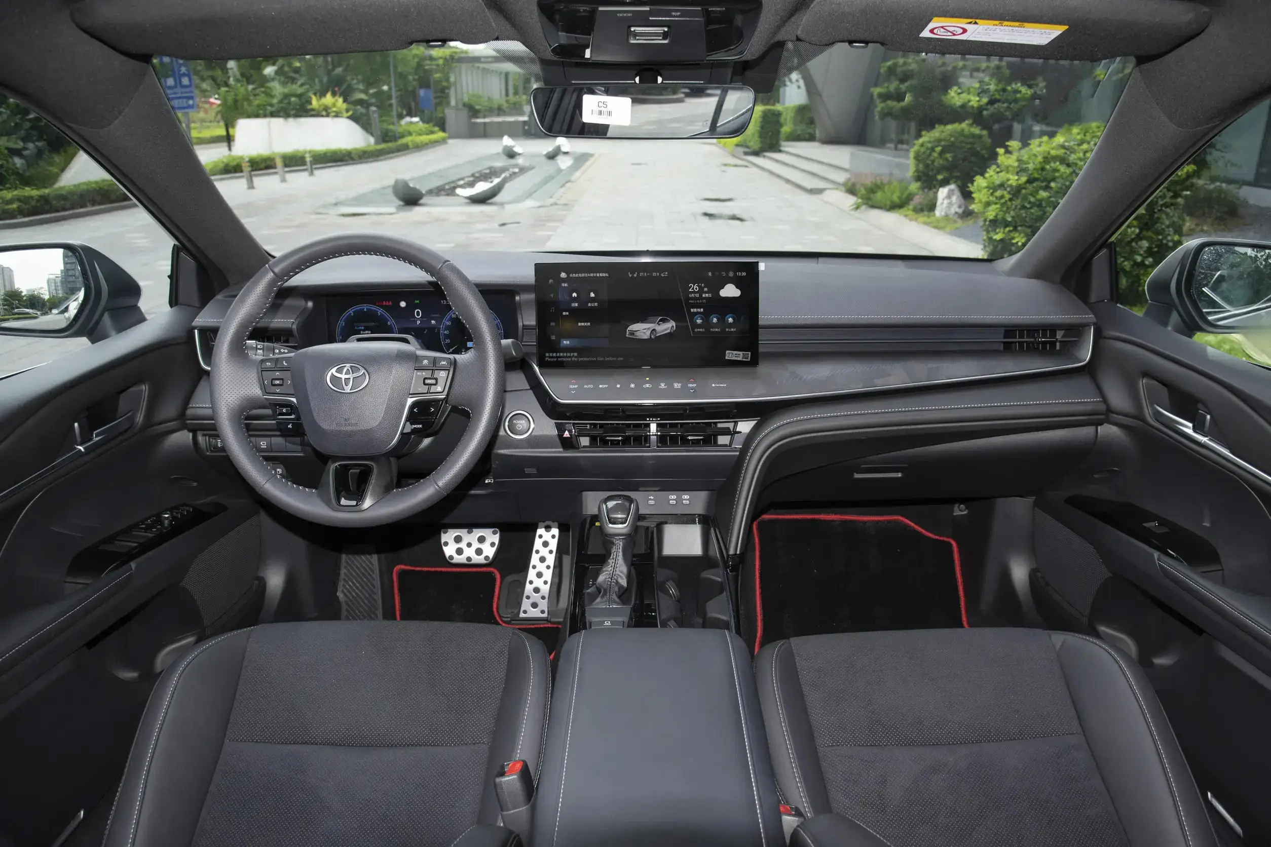 Hot Sale carry 2025 2.0L Luxury toyota Gasoline Sedan used toyota camry auto new china 2023 2024 car for sale