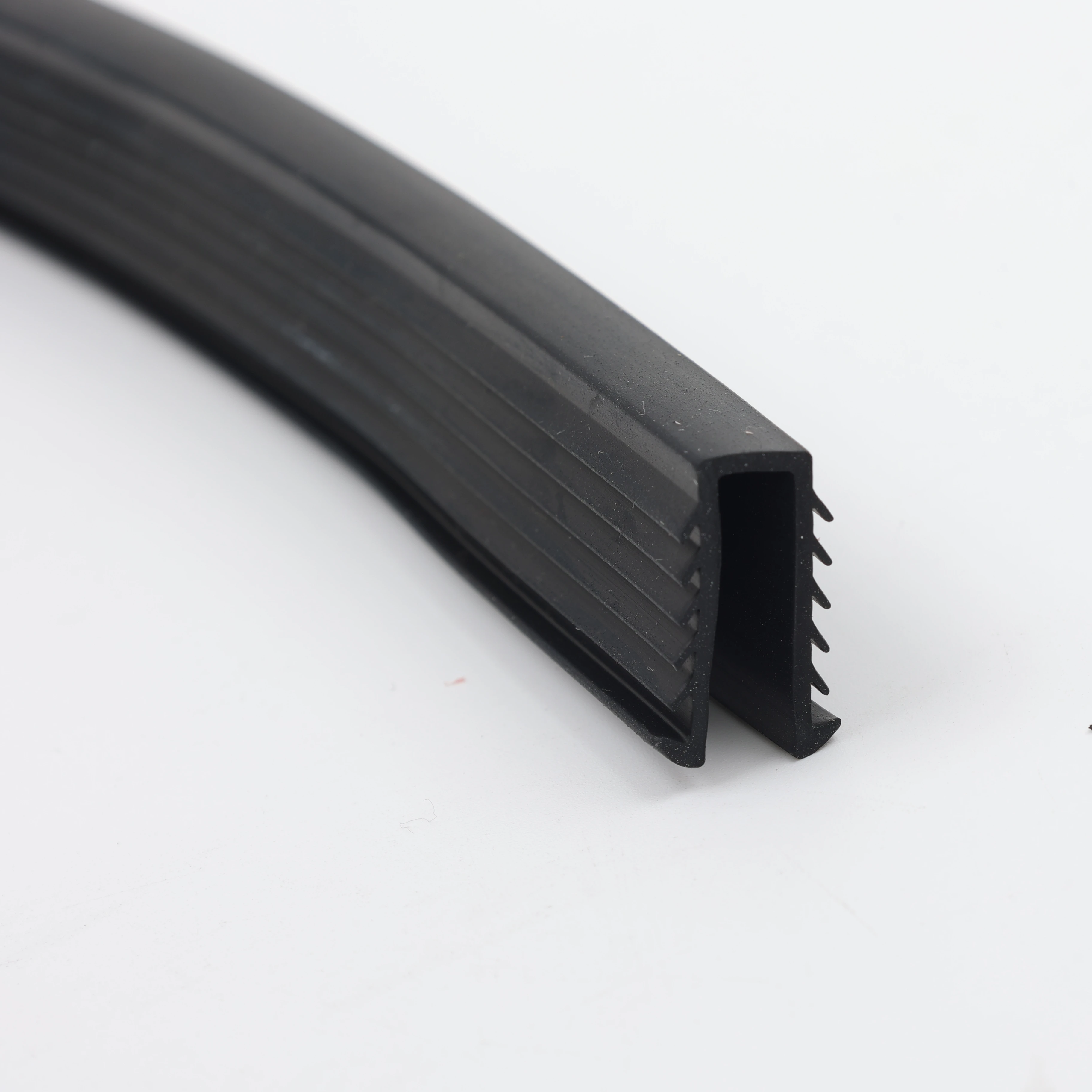 wholesale supply industrial equipment silicone rubber seal strip for window door