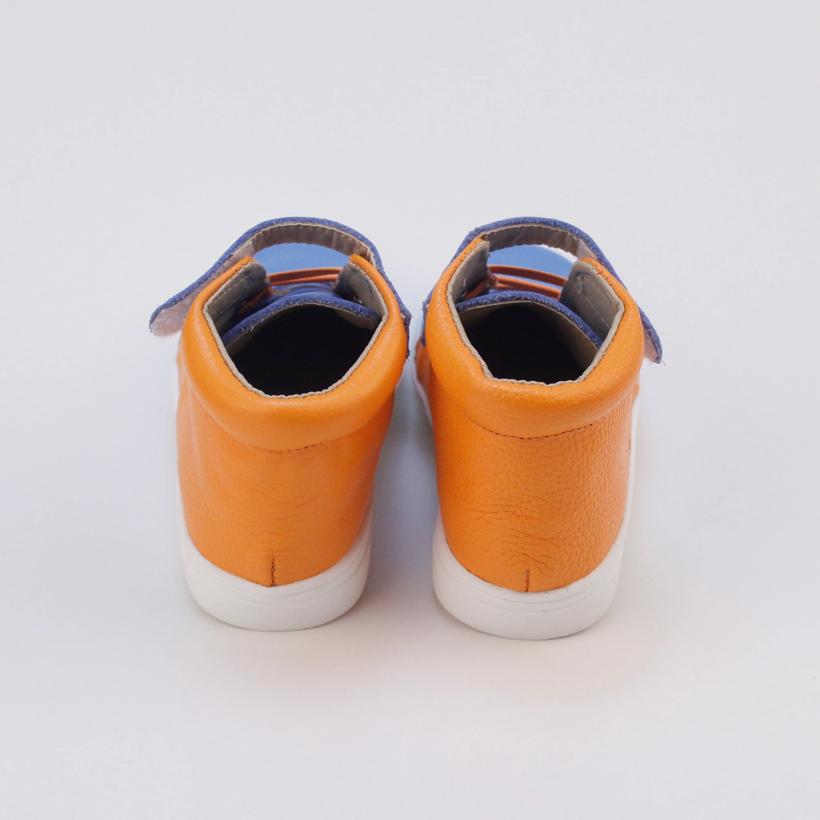 Wholesale Cheap Children Sneakers Shoe Kids School Casual Shoes for Boys and Girls DHL Bags Lace Leather Summer Cow Winter Sea