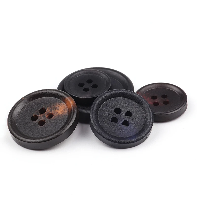 Mailida sewing eco-friendly 4-holes horn pattern resin windbreaker coating button