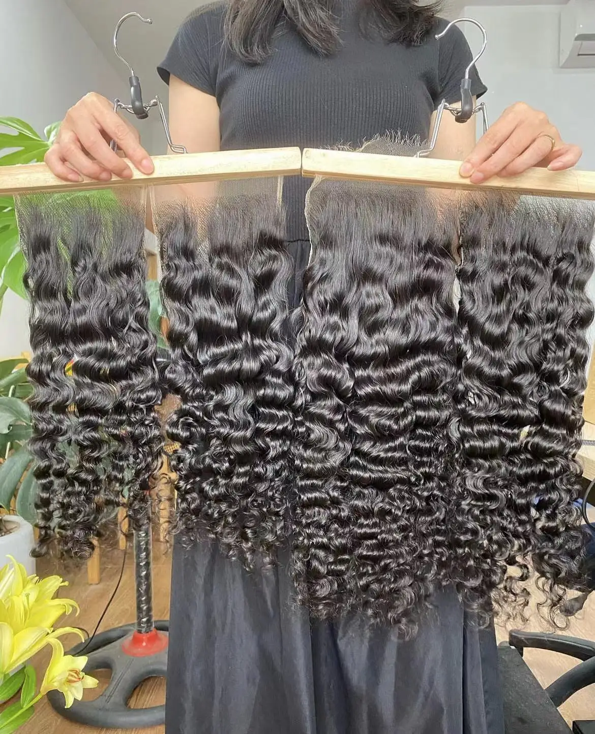 Прямая поставка оптовая продажа Камбоджийские необработанные натуральные волнистые волосы для наращивания 100% необработанных глубоких волнистых бурманских кудрявых волос с закрытием Hd фронтальной