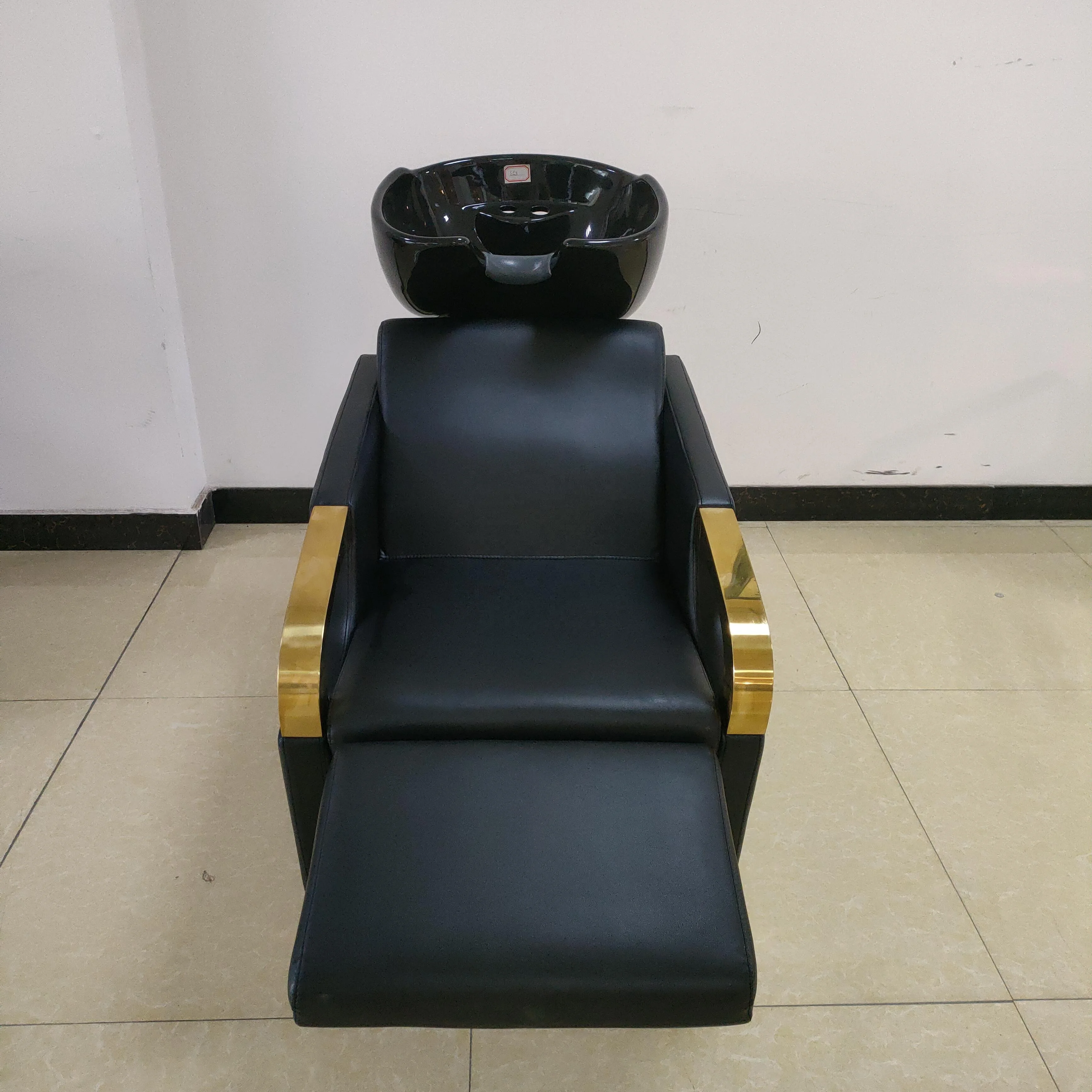 Factory Direct Sale Fashion Design Comfortable Shampoo Chair Hair And Beauty Salon Furniture Hair Washing Chairs