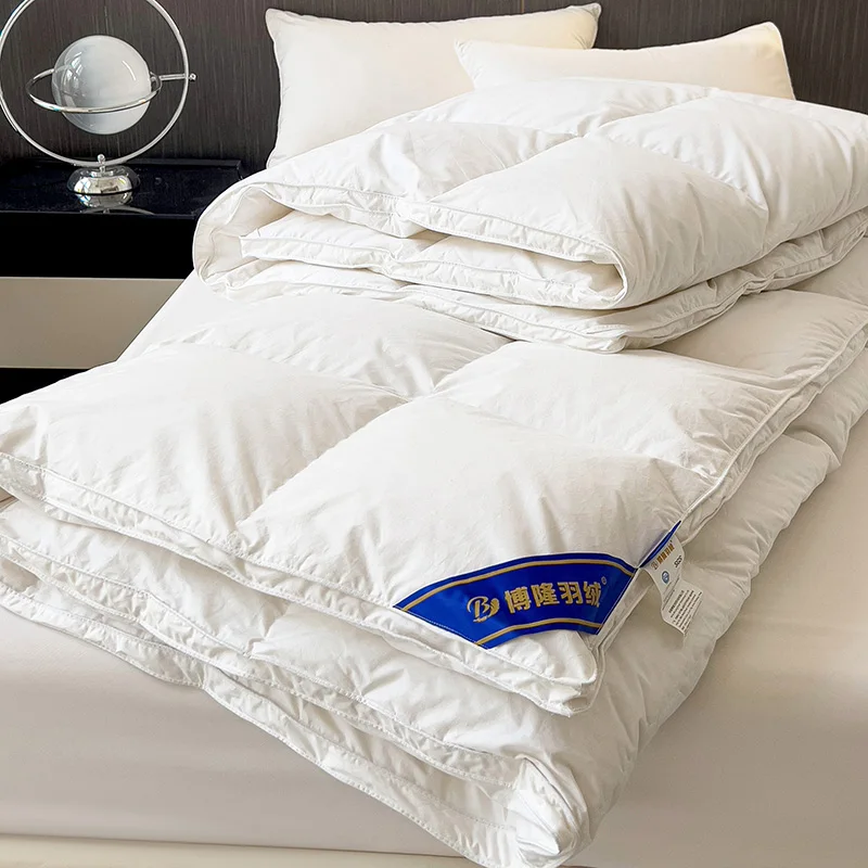 Cozy Luxury Goose Down Duvet - Breathable And Hypoallergenic