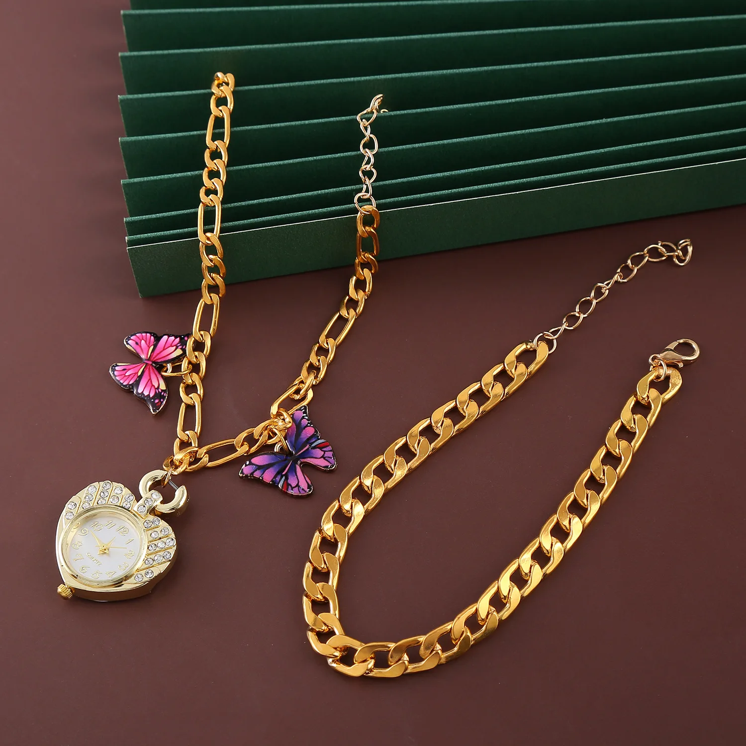 Butterfly new fashion love Lady Bracelet Watch