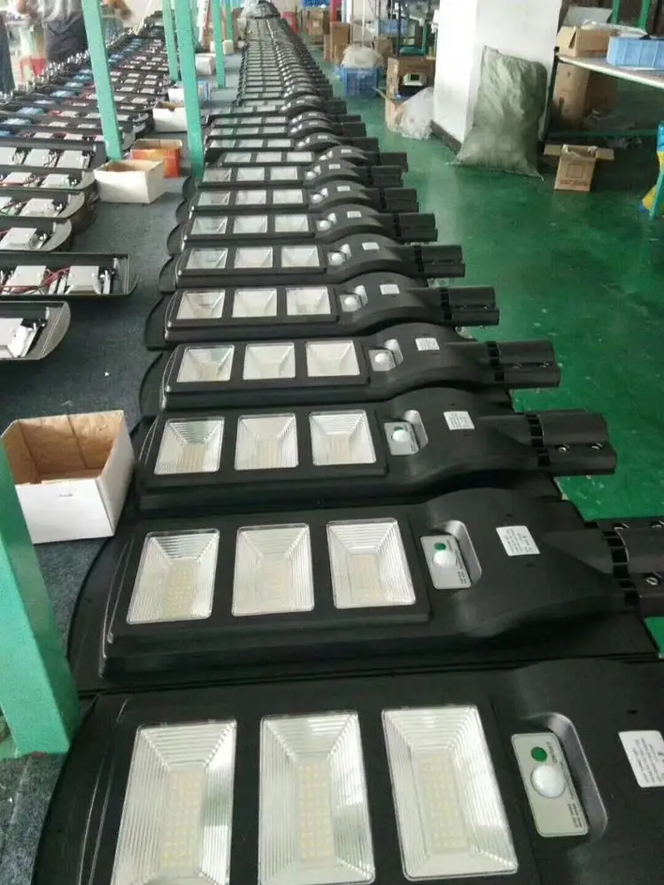 Great Price solar street light with pole battery sensor for outdoor activity