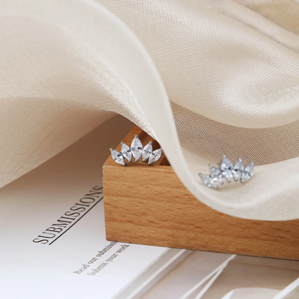 Chris April in stock silver 316L stainless steel marquise zircons crown shape stud earrings
