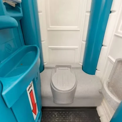 China made export dedicated portable small toilet wholesale price