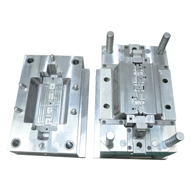 Custom Plastic Hot Runner Precision Injection Mould 2 Plate With PP , ABS , PE and kinds of plastic injection molding