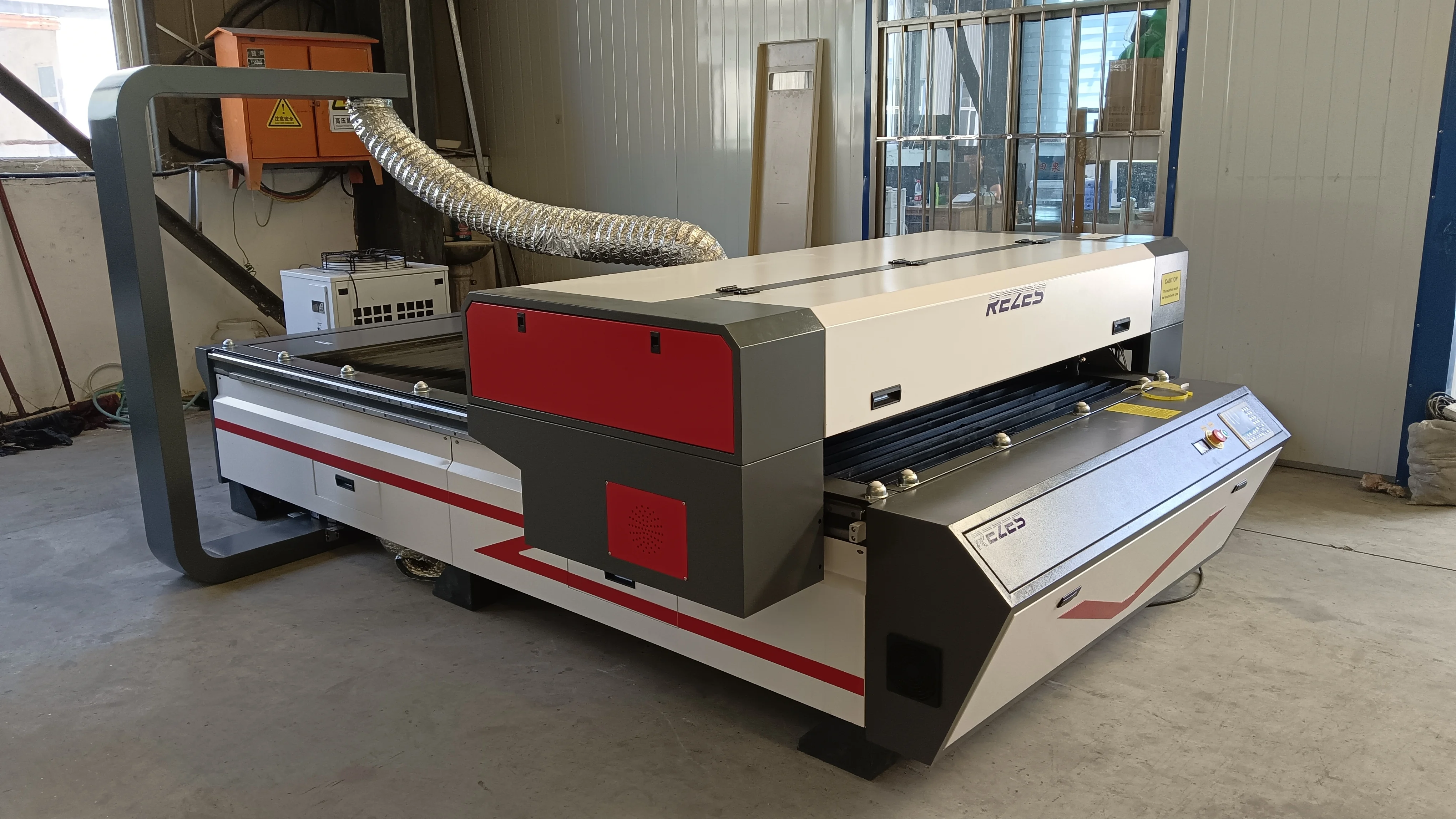 1325 300w 1300*2500mm Co2 Laser Cutting Machine Mixed Laser Mdf Acrylic Wood Stainless Steel Laser Cutting Machine