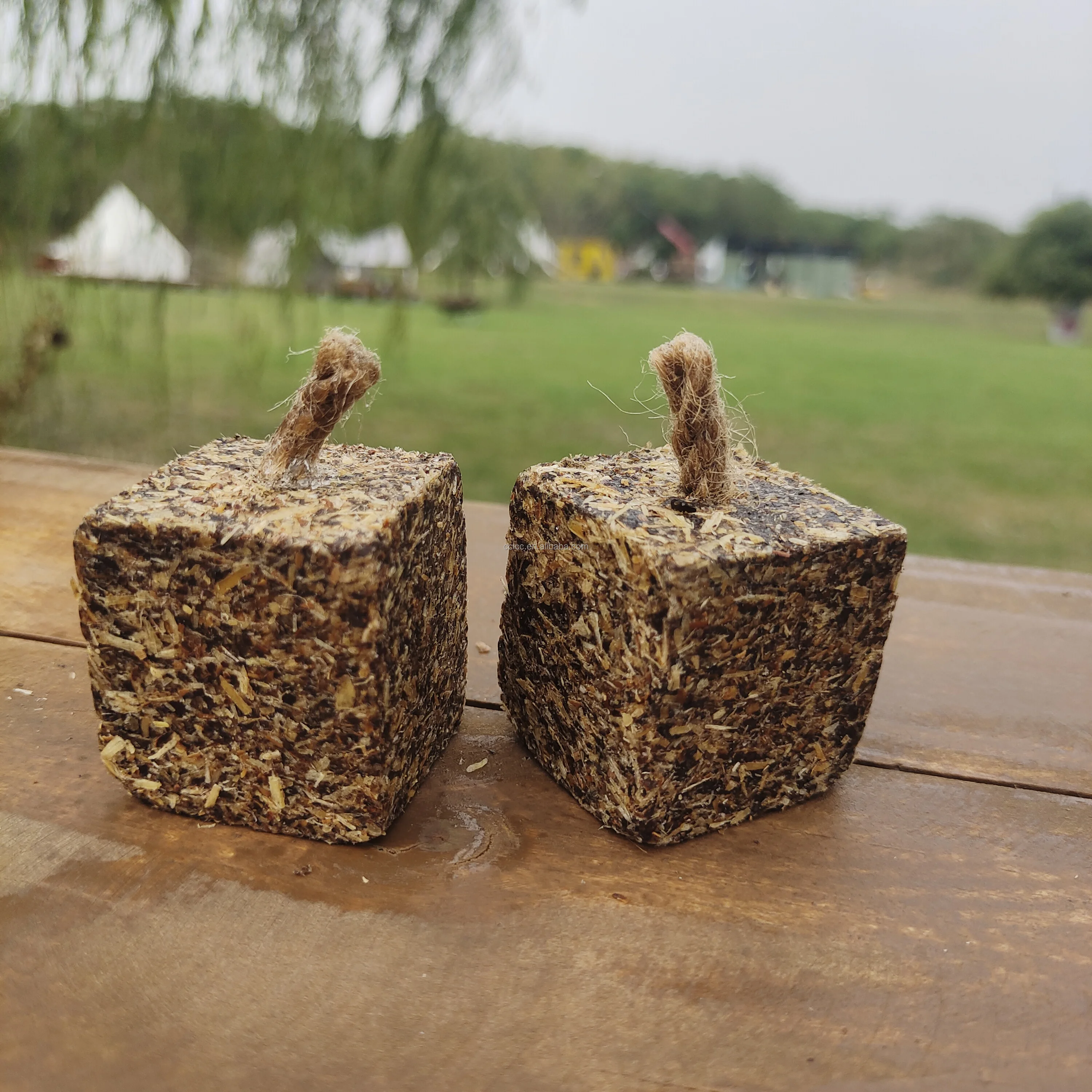 hot sell Wood Sawdust Fire Starter long Burning Time Igniting Fire Starter For bbq grills outdoor pizza oven