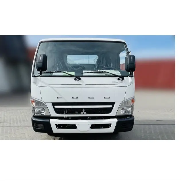 Очень хороший подержанный 2022-2024 MITSUBISHI FUSO CANTER 4.2D готов к отправке