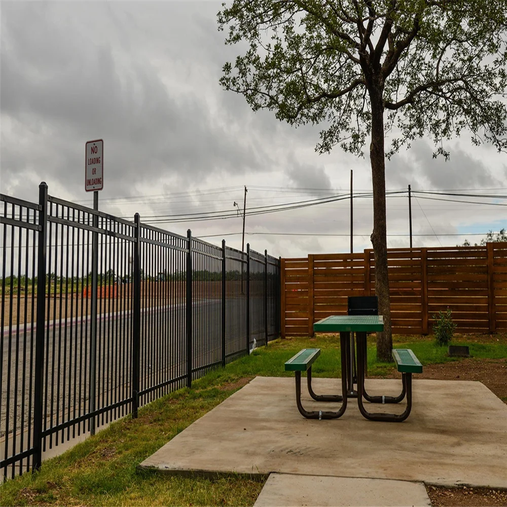 Aluminium Louver Fence Panels and Gate Aluminium Slat Fences