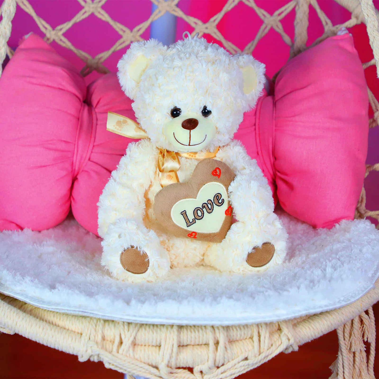 Factory custom soft and comfortable cheap standing plush teddy bear with heart