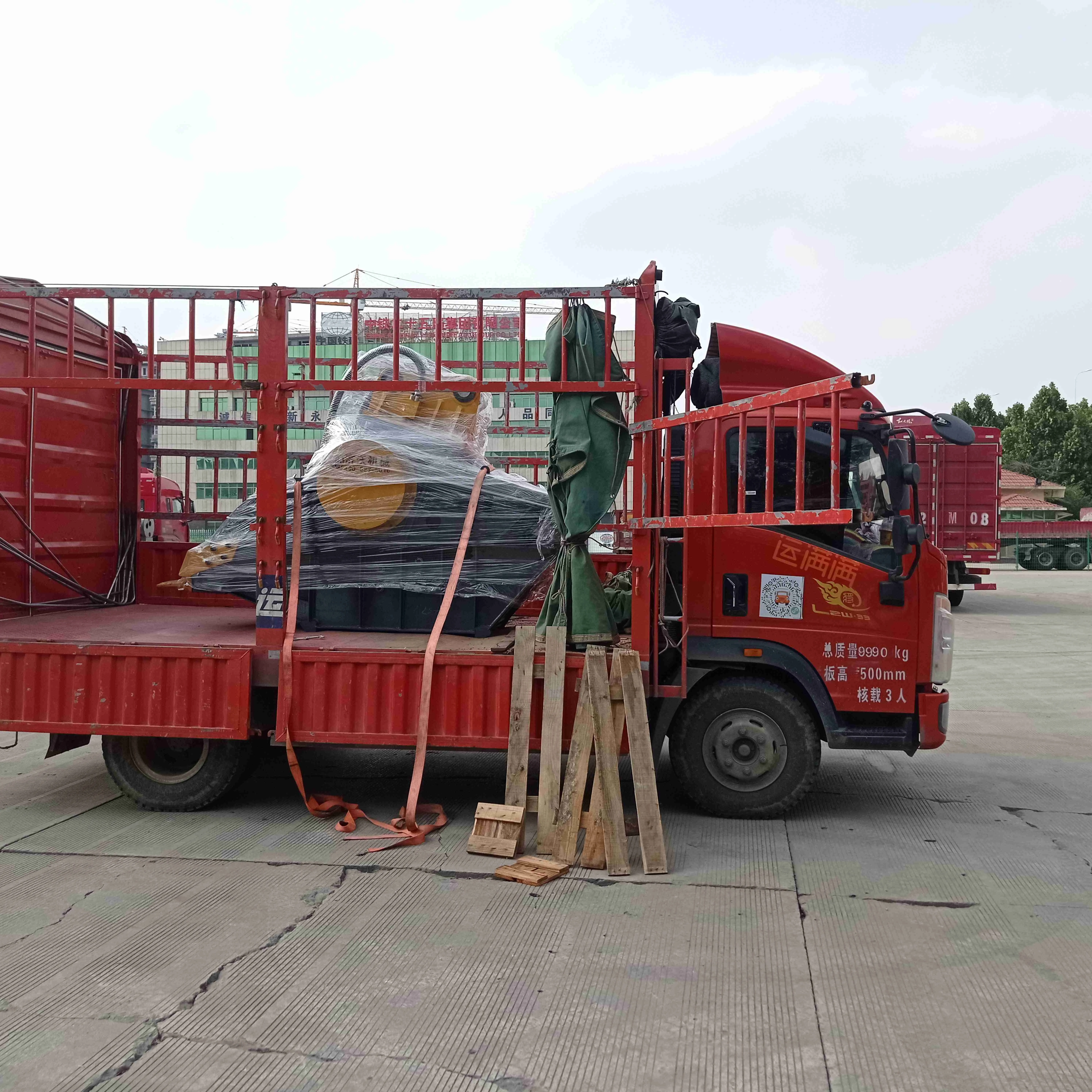 bucket 10-30 tons excavator concrete basalt crusher bucket crushing and screening Demolition Crushing Bucket