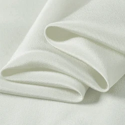 natural white silk crepe de chine wholesale by hellosilk 16mm silk cdc 114cm width No.26 ivory white color