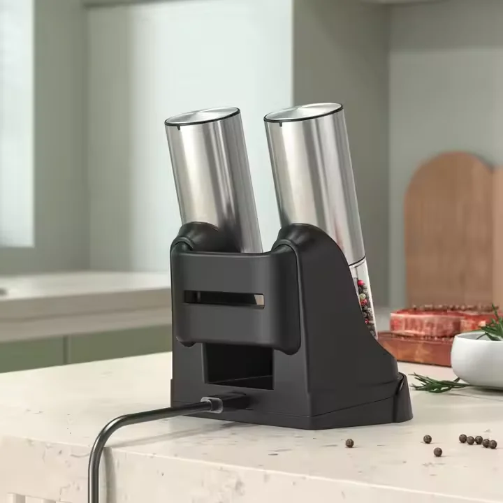 2024 Biggest Capacity 190ML Rechargeable Base Electric Salt and Pepper Grinder Set with Base